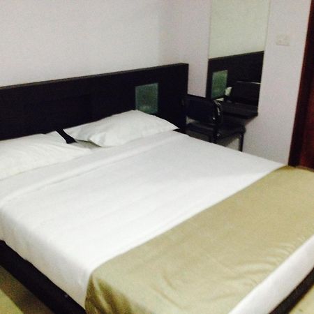 Aston Service Apartment Bangalore Exterior photo