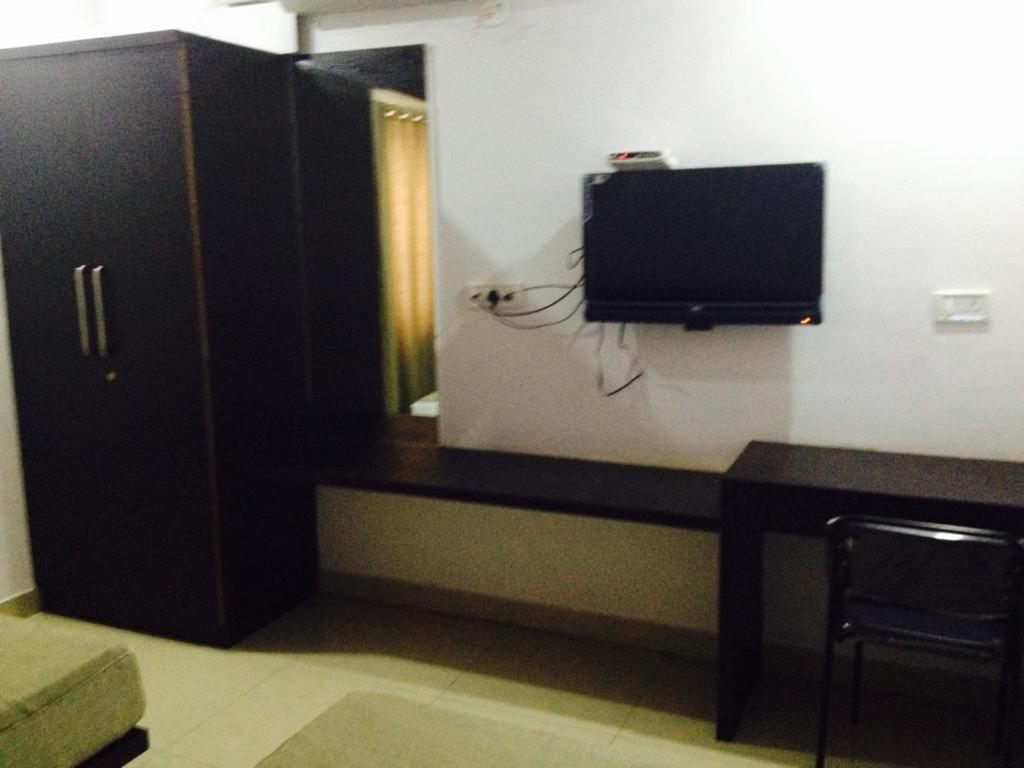 Aston Service Apartment Bangalore Exterior photo